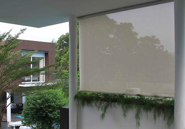 Outdoor Roller Blind