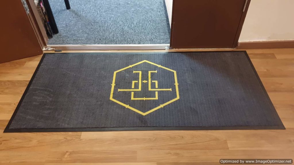 logo mat symbol