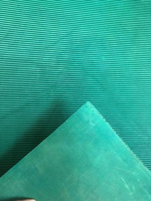 Corrugated Green Mat